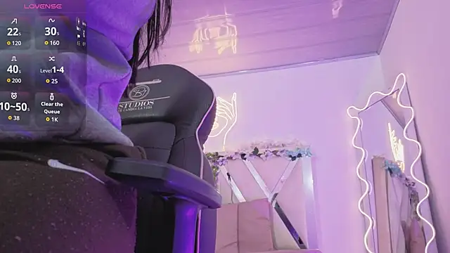 ZURY TAY online show from 03/07/26, 11:40