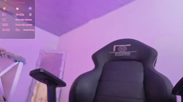 ZURY TAY online show from 04/01/26, 01:41