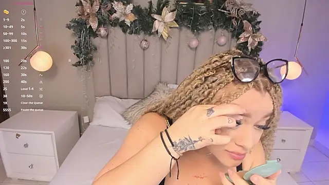 Dani rosse  online show from 12/01/25, 01:05