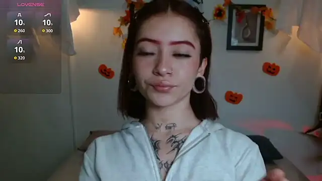 Evanss lx online show from 10/17/25, 12:52