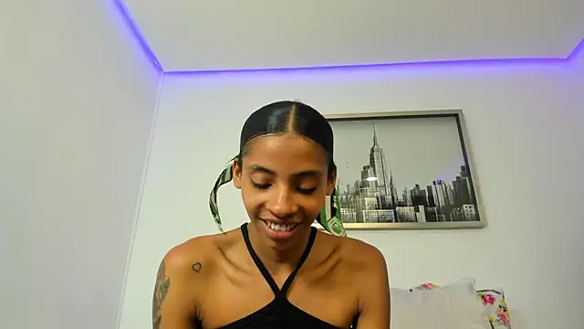 sarah ashbourne online show from 12/18/25, 01:17