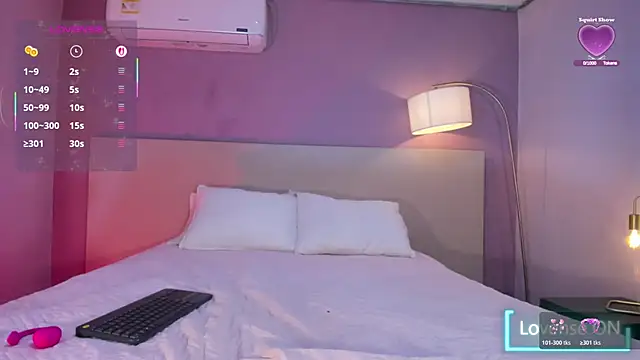 AlannaJonnes online show from 04/10/26, 11:48