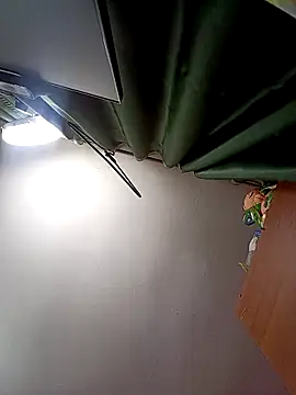 Lady 16 online show from 10/25/25, 01:02