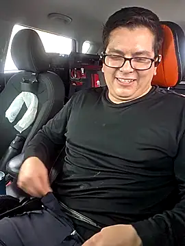 lucho8690 online show from 09/15/25, 09:15