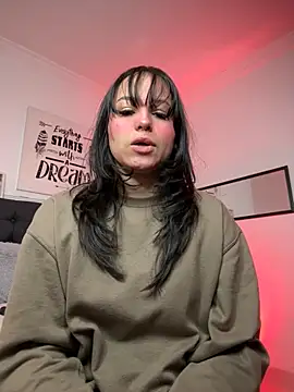 Eymmy 24 online show from 10/24/25, 02:41