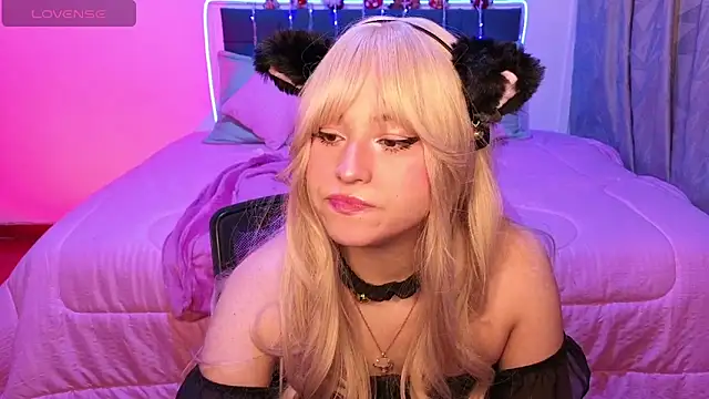 Eymmy 24 online show from 11/29/25, 02:03