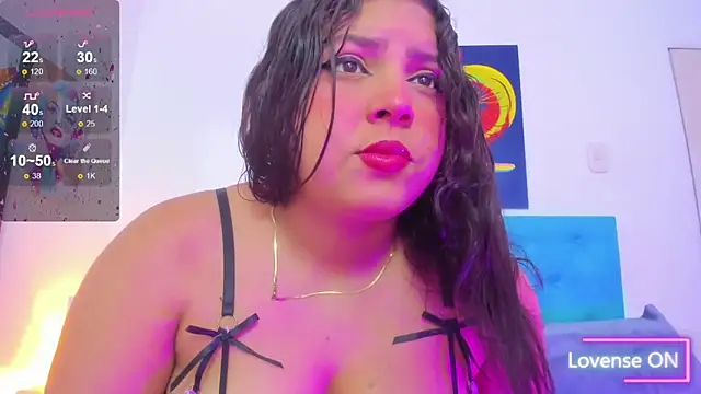 neferet opal online show from 09/11/25, 12:22