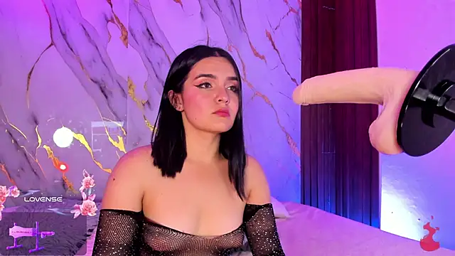 alicecute77 online show from 02/06/26, 02:27