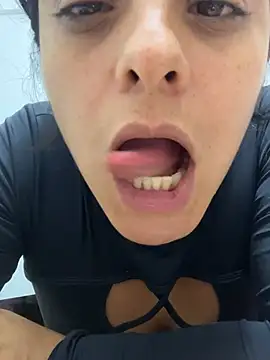 Moon-Lice online show from 04/08/26, 02:22