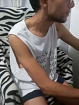 Naughty Boy13 online show from 02/10/26, 11:53