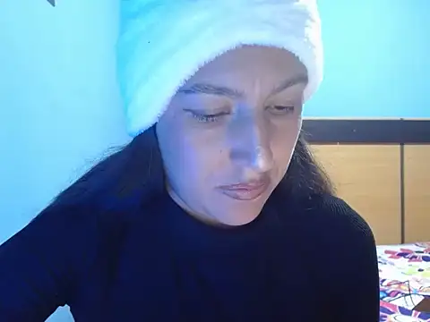 SarahFriendly online show from 04/01/26, 08:50