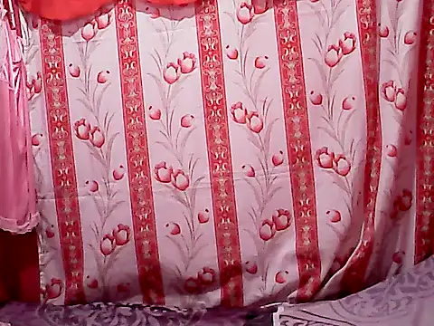 Snapshot of Sexylyka30 chatting on 02/12/26, 10:38 Sexylyka30 online show from 02/12/26, 10:38