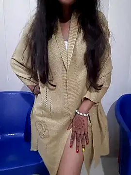 Aarti-kumri online show from 10/14/25, 09:26