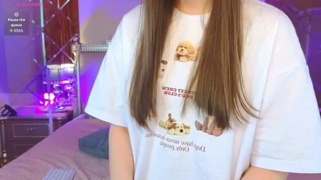 Kelly Cartier online show from 10/07/25, 12:46