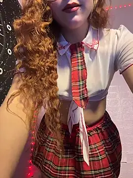 ZeziGamingg online show from 03/04/26, 05:35