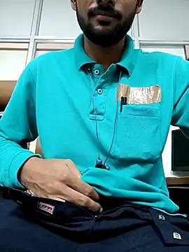 Snapshot of mayur_raaje chatting on 10/22/25, 06:07 mayur raaje online show from 10/22/25, 06:07