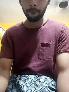 Snapshot of mayur_raaje chatting on 05/28/26, 08:55 mayur raaje online show from 05/28/26, 08:55