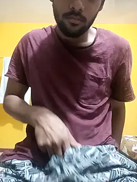 Snapshot of mayur_raaje chatting on 05/30/26, 01:19 mayur raaje online show from 05/30/26, 01:19
