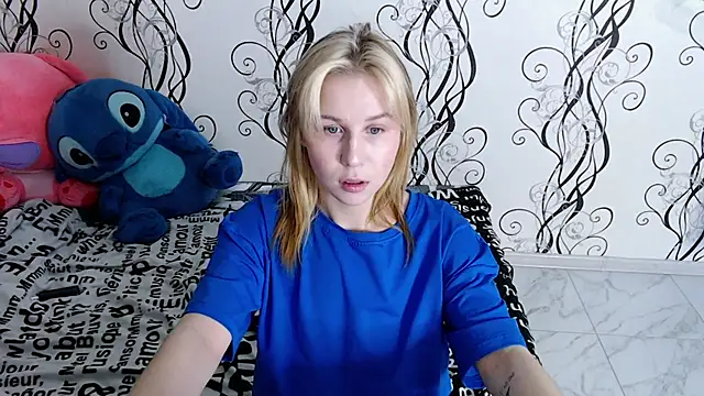 RoyAngela online show from 04/07/26, 01:28