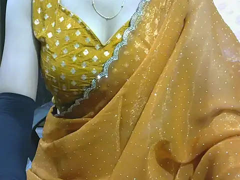 Snapshot of sheetal-sheetal95 chatting on 09/13/25, 06:18 sheetal-sheetal95 online show from 09/13/25, 06:18