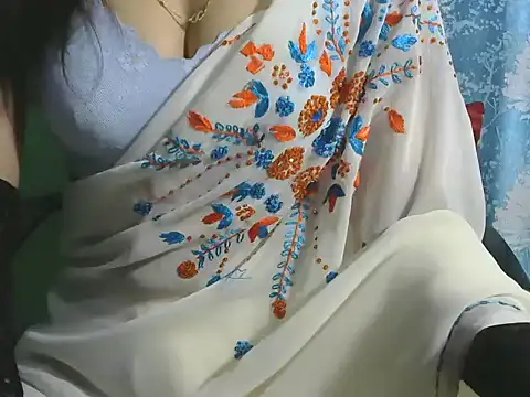 sheetal-sheetal95 online show from 04/21/26, 06:01