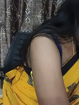 Snapshot of kavya-telugu84 chatting on 06/17/26, 07:26 kavya-telugu84 online show from 06/17/26, 07:26
