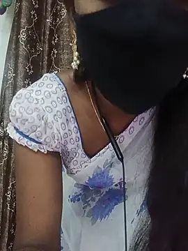 Snapshot of kavya-telugu84 chatting on 06/18/26, 06:34 kavya-telugu84 online show from 06/18/26, 06:34