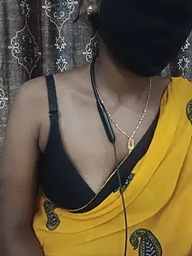 Snapshot of kavya-telugu84 chatting on 06/27/26, 05:07 kavya-telugu84 online show from 06/27/26, 05:07