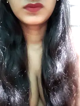 Snapshot of BerryOnFire chatting on 11/22/25, 08:46 BerryOnFire online show from 11/22/25, 08:46