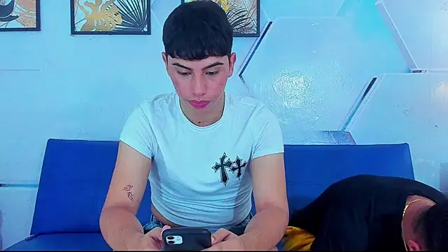 The boys at online show from 10/10/25, 06:07