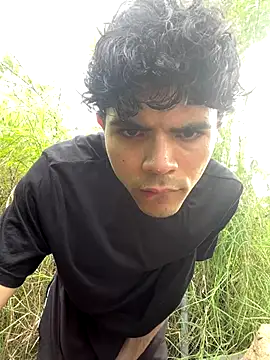 Axel-Mejia online show from 10/15/25, 07:58