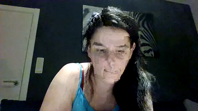 hottyFcup online show from 11/20/25, 07:46