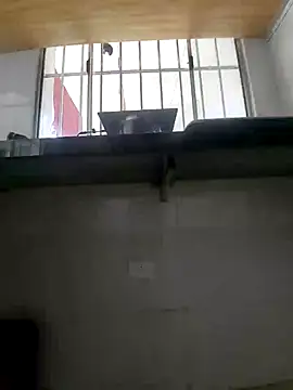 Lux y online show from 05/07/26, 04:23