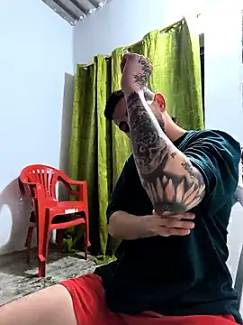 giannis090 online show from 01/17/26, 04:28