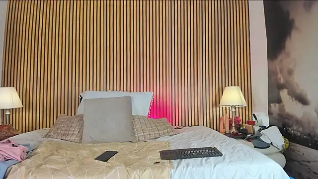 keeyla stone online show from 09/23/25, 10:13