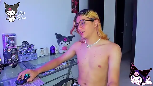 KeitaMoon online show from 10/17/25, 09:28