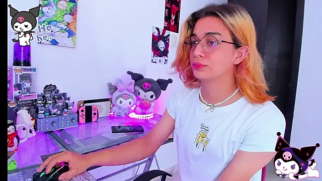 KeitaMoon online show from 10/30/25, 01:34