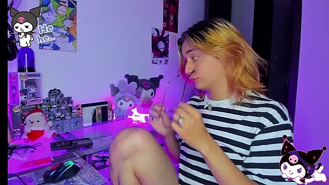 KeitaMoon online show from 11/04/25, 10:31