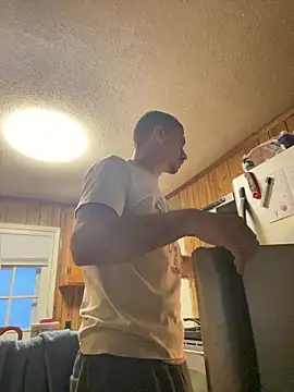 Snapshot of SlimSexxxy69 chatting on 01/31/26, 10:52 SlimSexxxy69 online show from 01/31/26, 10:52