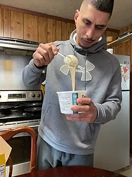 Snapshot of SlimSexxxy69 chatting on 02/13/26, 01:51 SlimSexxxy69 online show from 02/13/26, 01:51