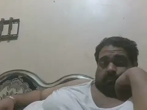 elpoop7305 online show from 03/24/26, 12:04