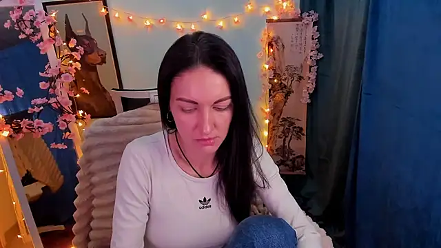 Aurora Loveu online show from 02/21/26, 10:44