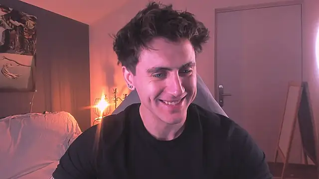 Snapshot of Oscar_Miller_ chatting on 09/21/25, 09:27 Oscar Miller online show from 09/21/25, 09:27