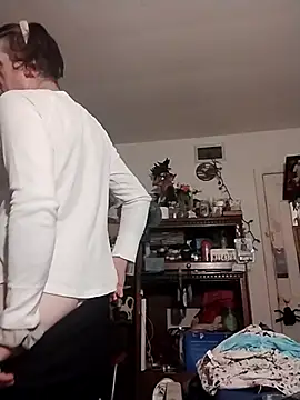 Sissywet online show from 04/16/26, 02:45