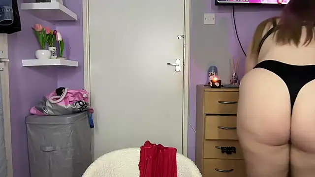 SexySashaxox online show from 04/15/26, 06:37