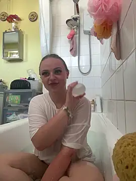 Snapshot of SexySashaxox chatting on 05/22/26, 02:12 SexySashaxox online show from 05/22/26, 02:12