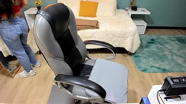 Miss Cataleya   online show from 01/06/26, 11:47