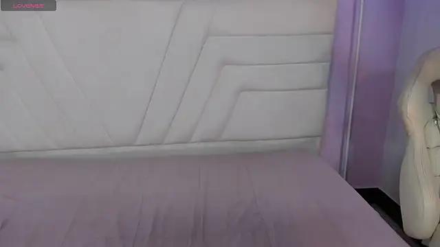 fressittalove01 online show from 03/31/26, 12:38