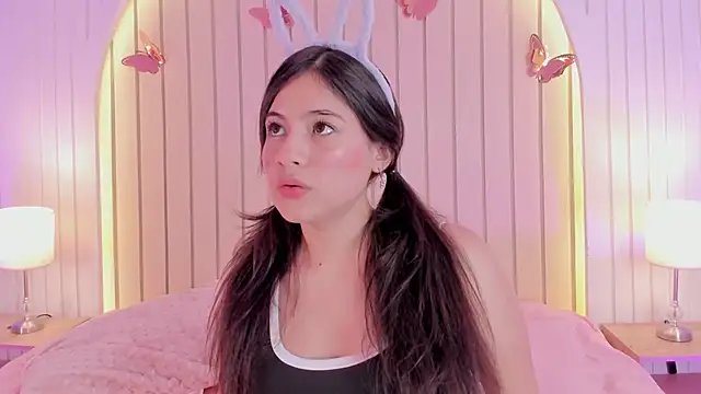 ameliiaa smith online show from 10/17/25, 02:26