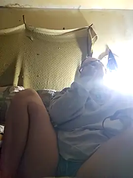 countrymomma online show from 10/19/25, 06:25